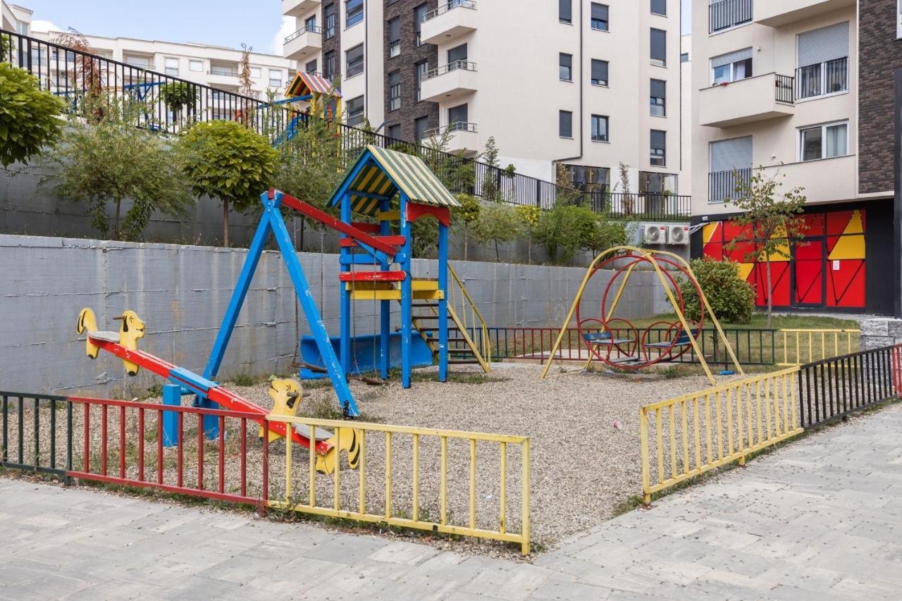 Bleri Apartment, 2 Bedroom, Free Parking Pristina Exterior foto